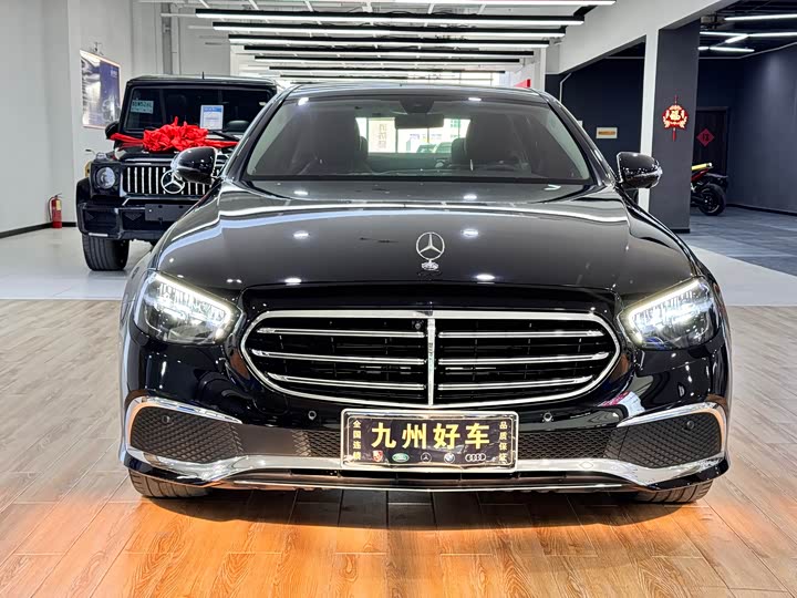 Mercedes-Benz E-Class, 2023 — фото 2 из 9