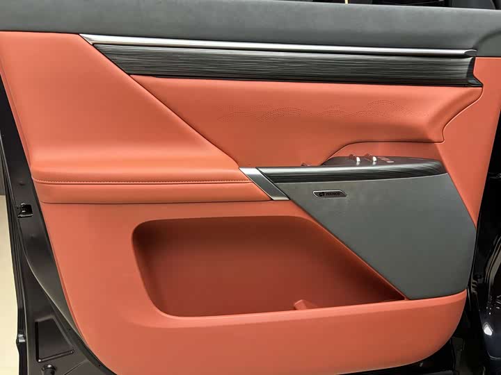 Dongfeng Yipai eπ 008, 2024 — фото 9 из 9