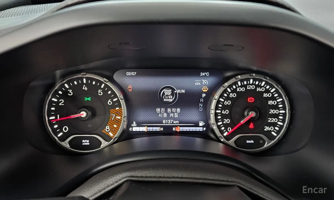 Jeep Renegade, 2023 — фото 8 из 12