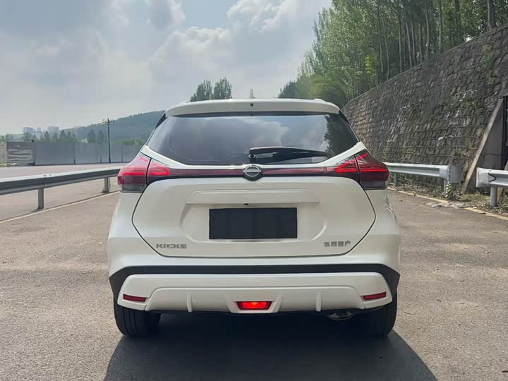 Nissan Kicks, 2024 — фото 8 из 9