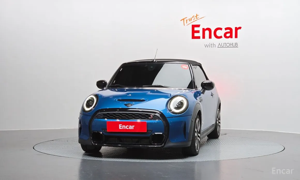 Mini Cooper Convertible, 2024 — фото 3 из 12