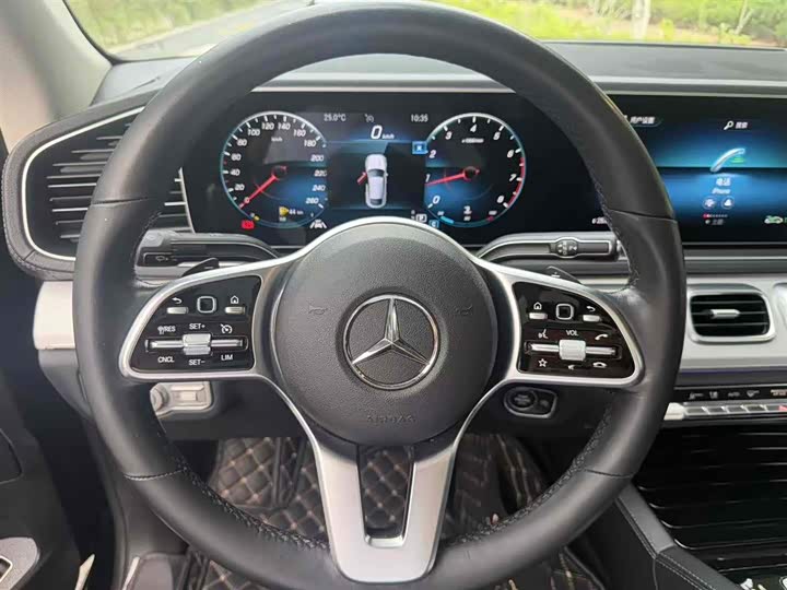 Mercedes-Benz GLE-Class Coupe, 2023 — фото 8 из 9
