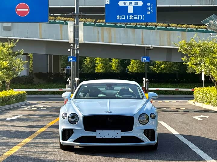 Bentley Continental GT, 2023 — купить в Самаре под ключ