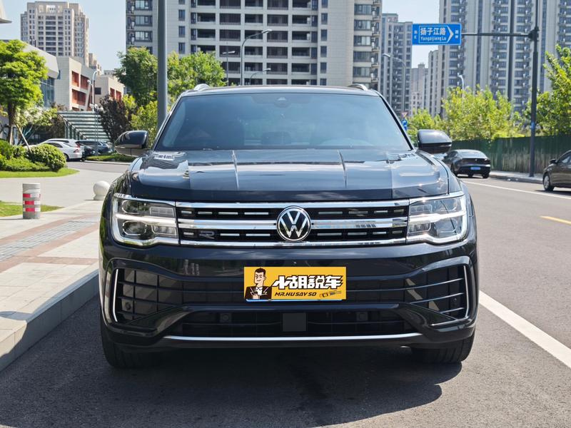 Volkswagen Teramont Pro, 2024 — фото 2 из 10