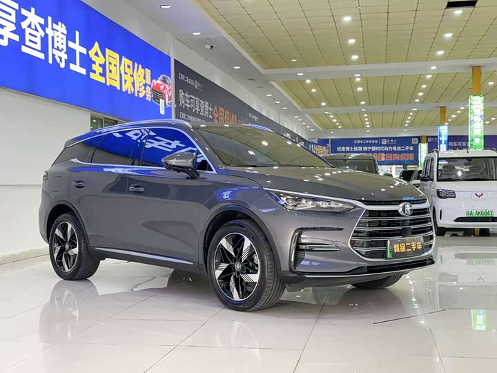 BYD Tang Hybrid/EV, 2023 — фото 3 из 9