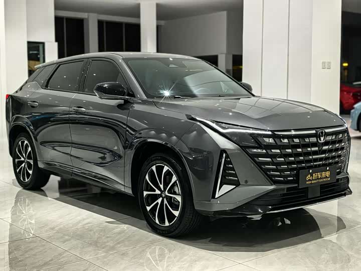 Changan UNI-Z Hybrid, 2024 — фото 3 из 9