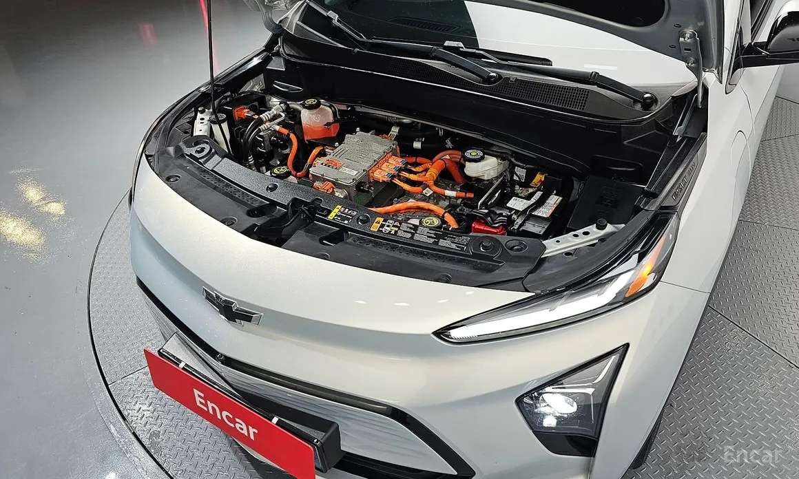 Chevrolet Bolt EUV, 2022 — фото 6 из 12