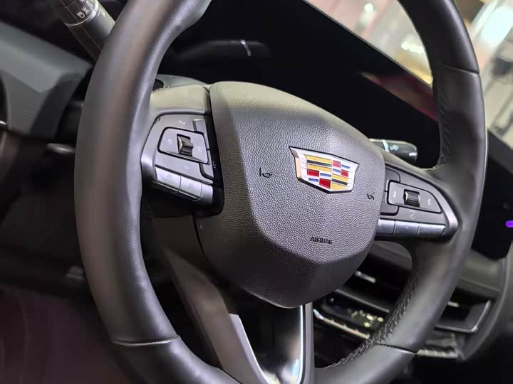 Cadillac CT5, 2023 — фото 7 из 9