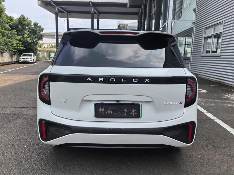 BAIC Arcfox Kaola S, 2024 — фото 6 из 12