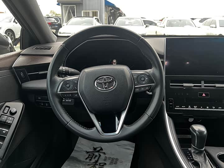 Toyota Avalon, 2023 — фото 4 из 9