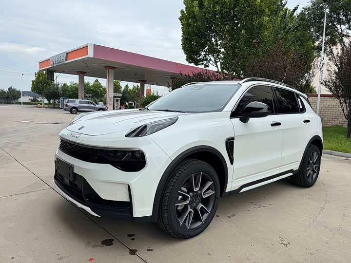 Lynk & Co 01, 2024 — купить в Санкт-Петербурге под ключ