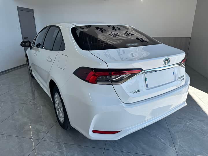 Toyota Corolla, 2022 — фото 4 из 9