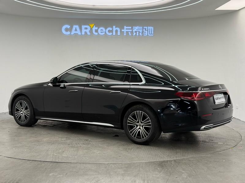 Mercedes-Benz E-Class, 2025 — фото 4 из 12