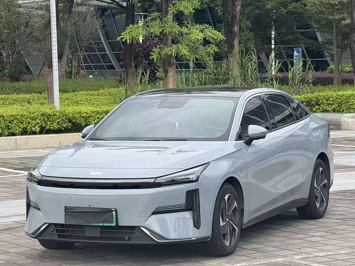 Geely Galaxy L6, 2023 — купить в Туле под ключ