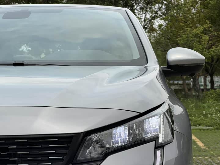 Peugeot 408, 2023 — фото 4 из 9
