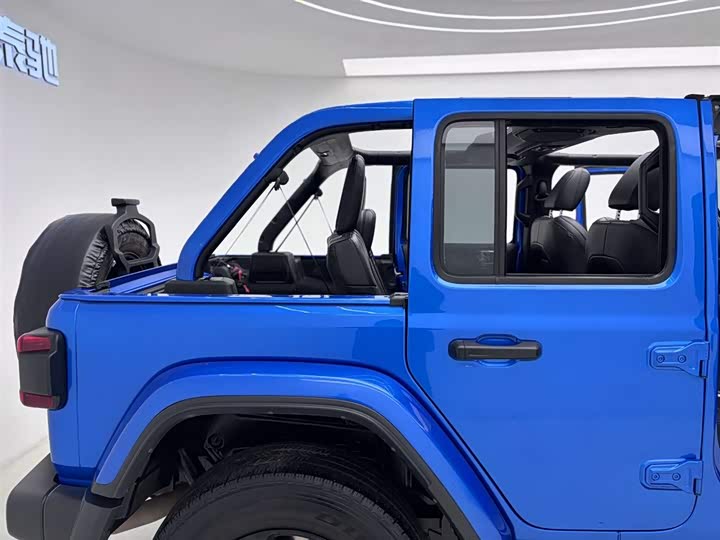 Jeep Wrangler, 2023 — фото 4 из 9