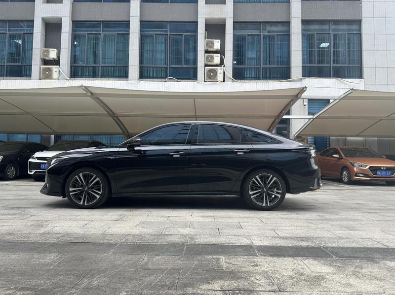Chery Arrizo 8, 2023 — фото 4 из 10