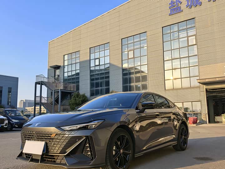 Changan UNI-V, 2023 — купить в Иванове под ключ