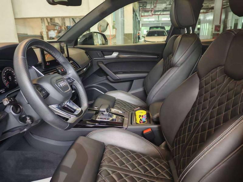 Audi Q5L Sportback, 2023 — фото 10 из 12