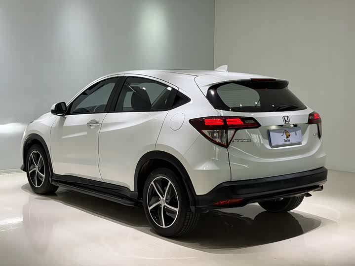 Honda Vezel, 2022 — фото 4 из 9
