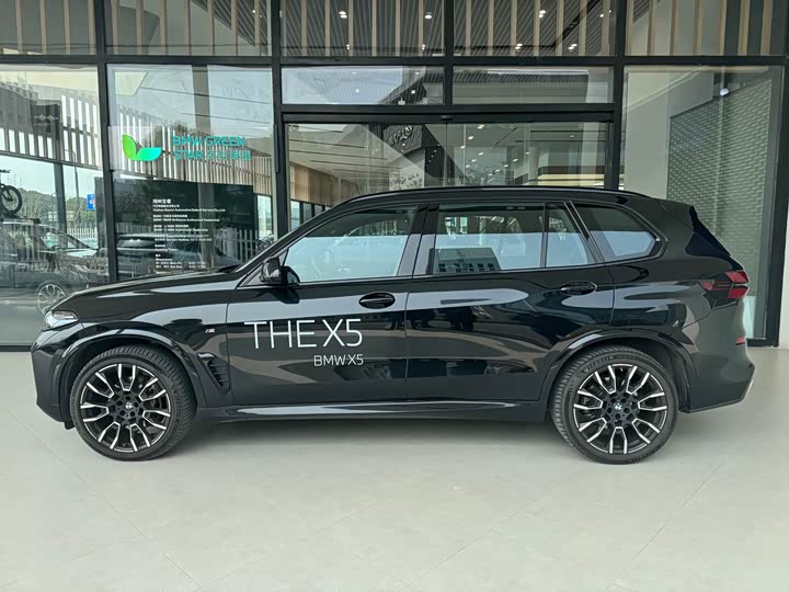 BMW X5, 2024 — фото 3 из 9