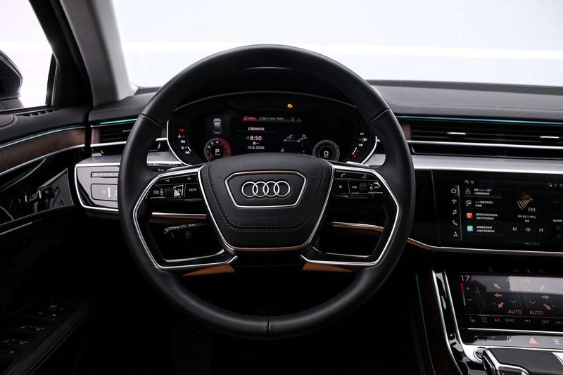 Audi A8, 2023 — фото 8 из 12