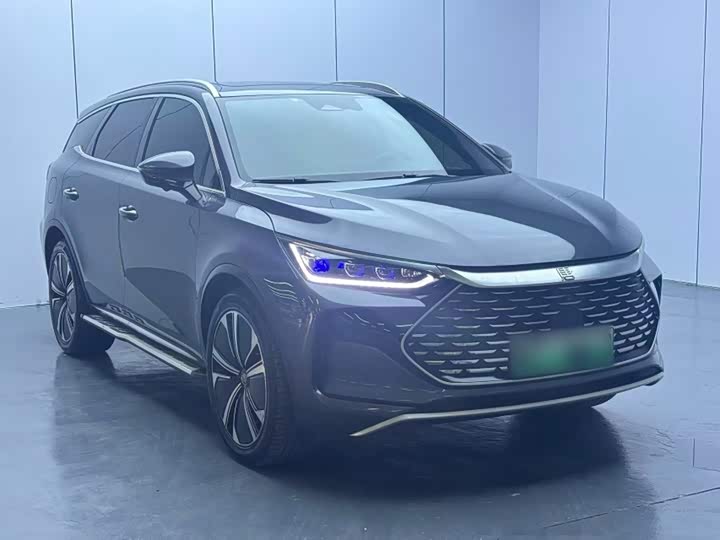 BYD Tang Hybrid/EV, 2023 — фото 3 из 9