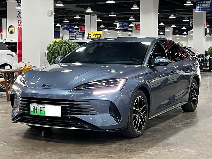 BYD Seal 07 DM-i Hybrid, 2025 — фото 3 из 9
