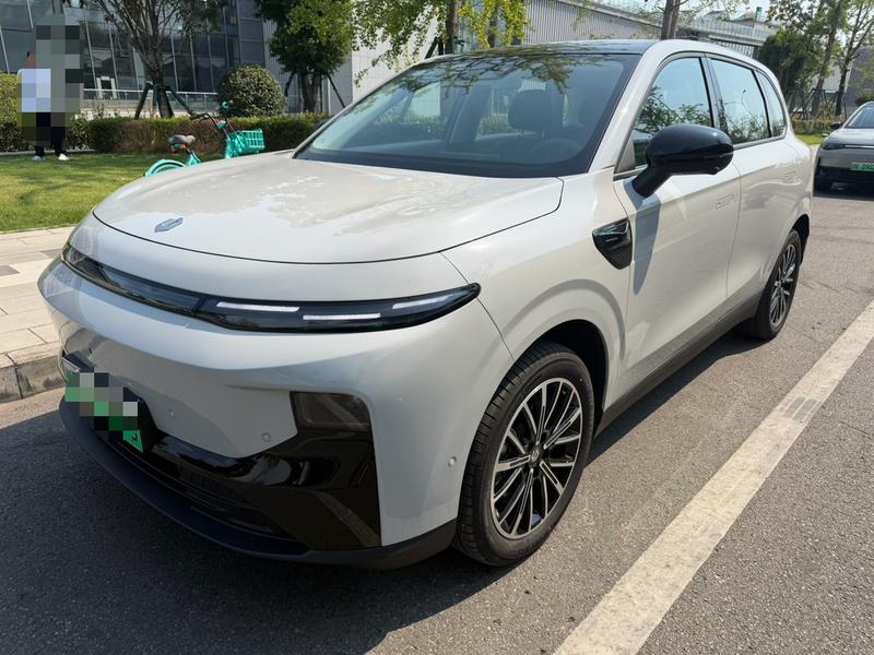 Leapmotor B10, 2025 — купить в Санкт-Петербурге под ключ