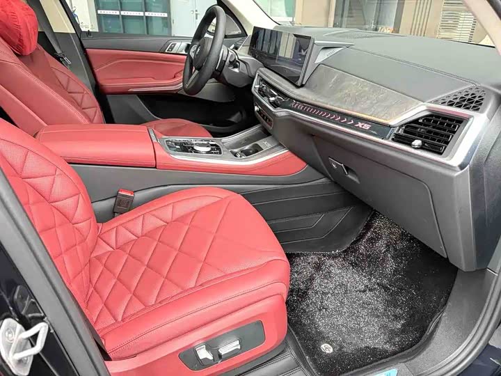BMW X5, 2025 — фото 6 из 9