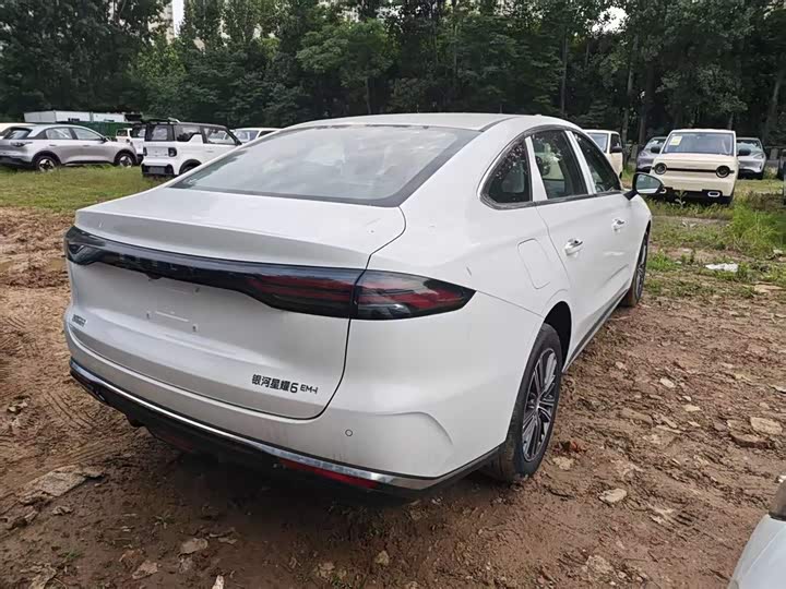Geely Galaxy Starshine 6, 2026 — фото 7 из 9
