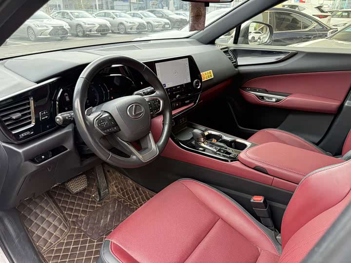 Lexus NX, 2023 — фото 3 из 9