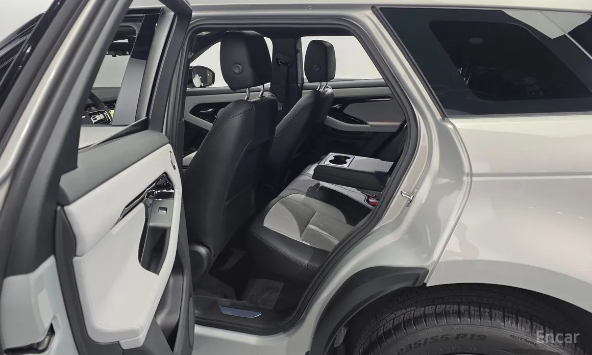 Land Rover Range Rover Evoque, 2025 — фото 11 из 12