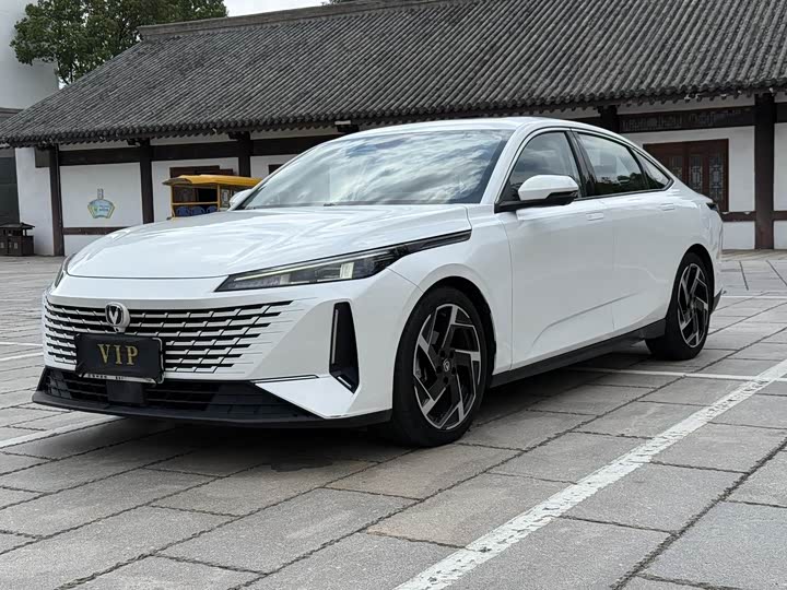Changan Yida, 2023 — купить в Чебоксарах под ключ