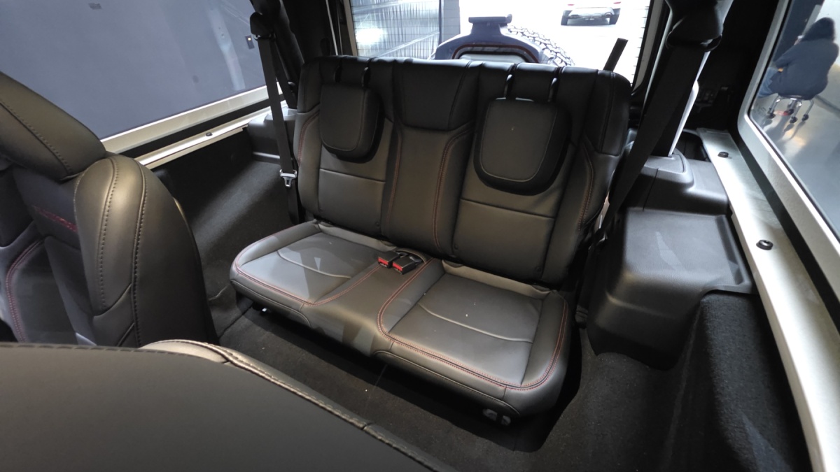 Jeep Wrangler, 2025 — фото 11 из 12