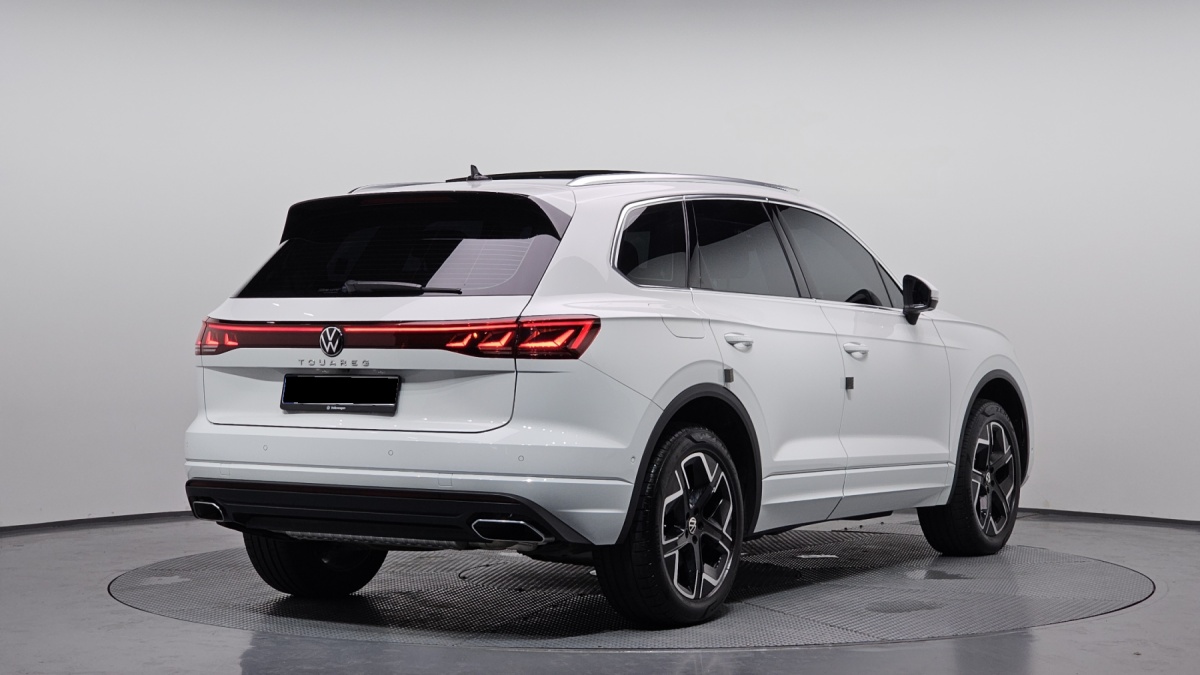 Volkswagen Touareg, 2025 — фото 2 из 12