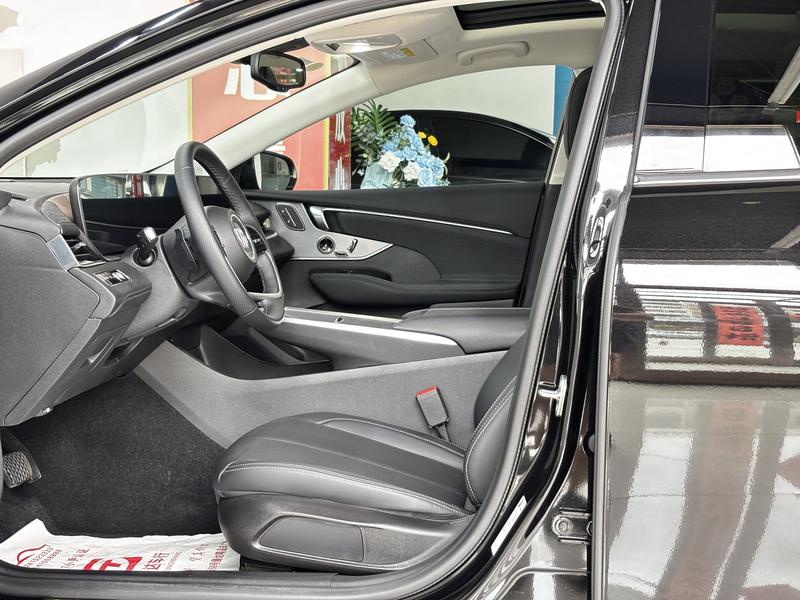 Buick LaCrosse, 2025 — фото 9 из 11