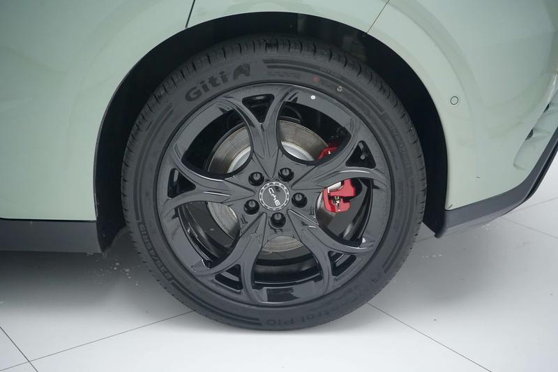 BYD Seal 06 GT, 2026 — фото 7 из 12
