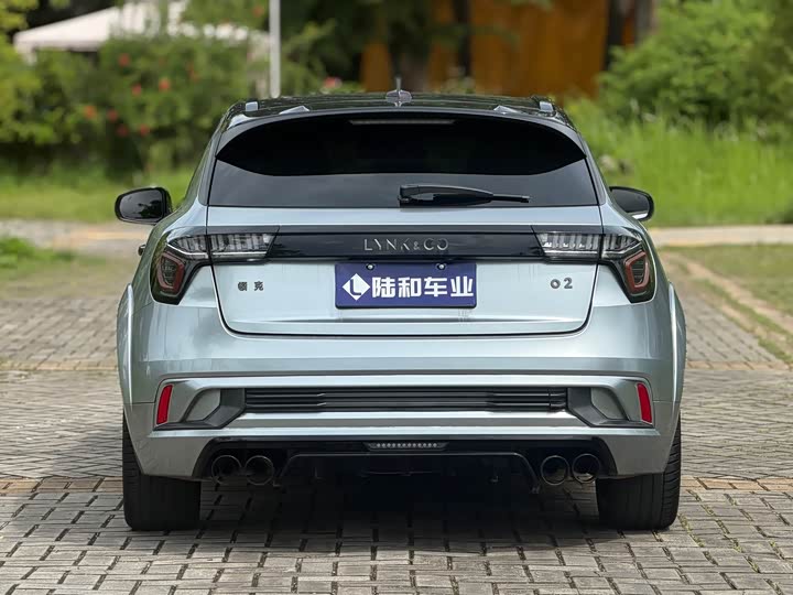 Lynk & Co 02 Hatchback, 2022 — фото 4 из 9