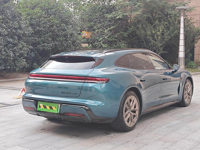 Shangjie (Huawei × SAIC) Z7T, 2026 — фото 7 из 12