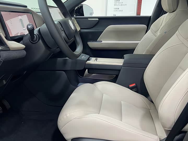 Volvo XC70 Hybrid, 2025 — фото 9 из 9