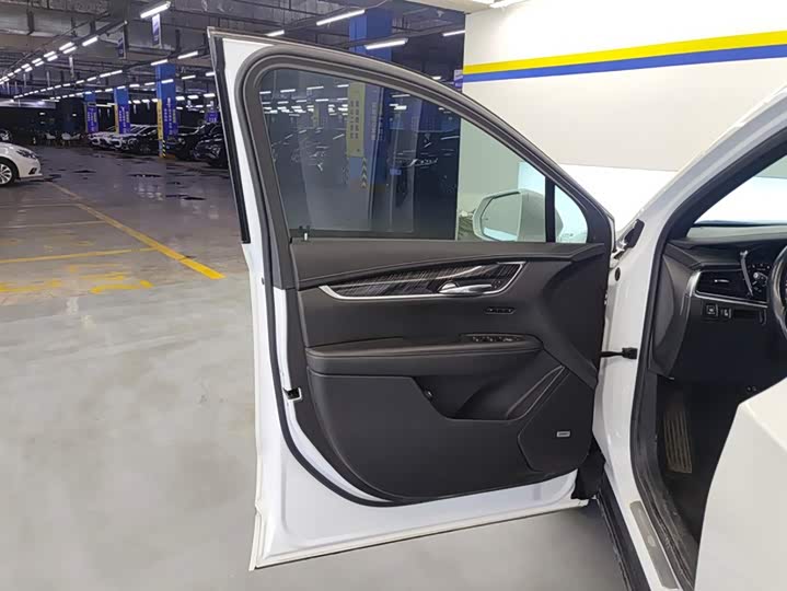 Cadillac XT6, 2021 — фото 7 из 9
