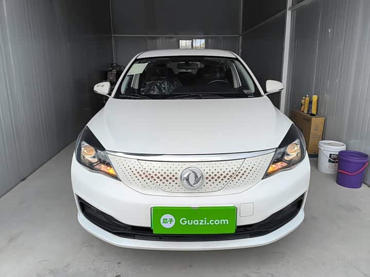 Dongfeng Aeolus E70, 2026 — фото 3 из 9