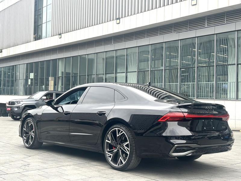 Audi A7L, 2024 — фото 4 из 12