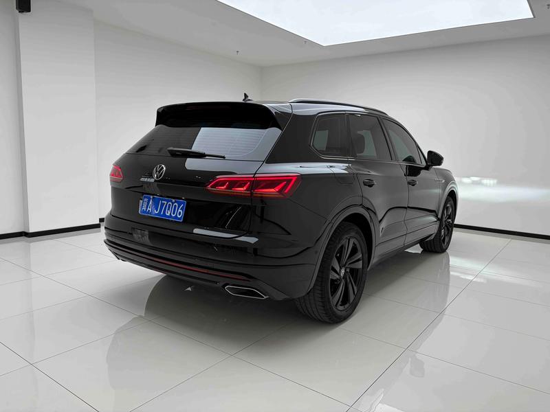 Volkswagen Touareg, 2022 — фото 7 из 12