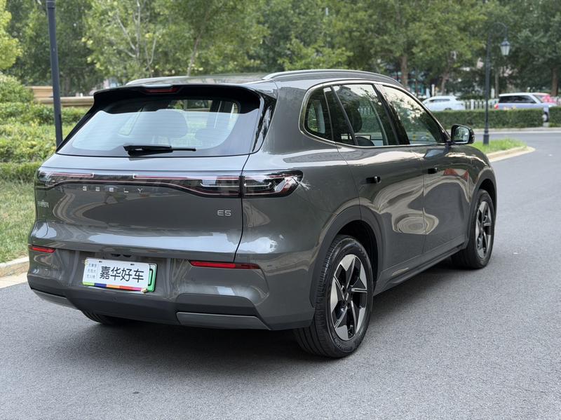Geely Galaxy E5, 2025 — фото 6 из 10