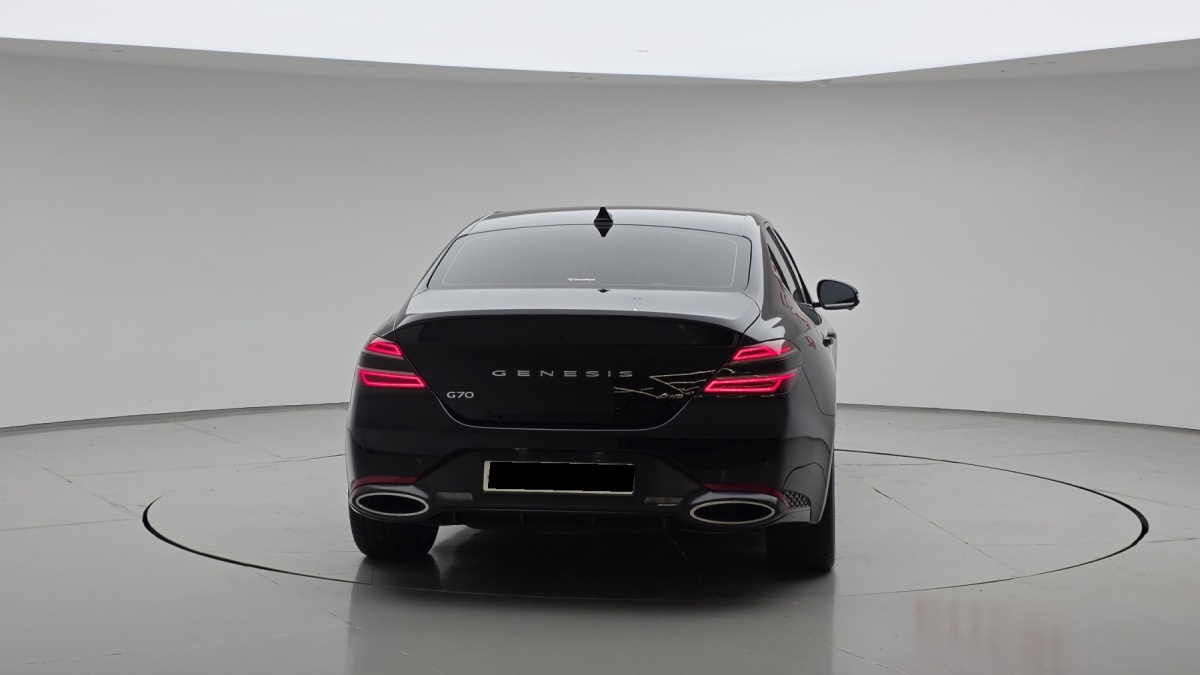 Genesis G70, 2023 — фото 4 из 12