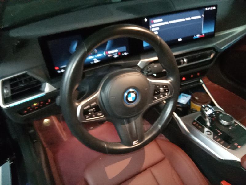 BMW i4, 2022 — фото 7 из 12