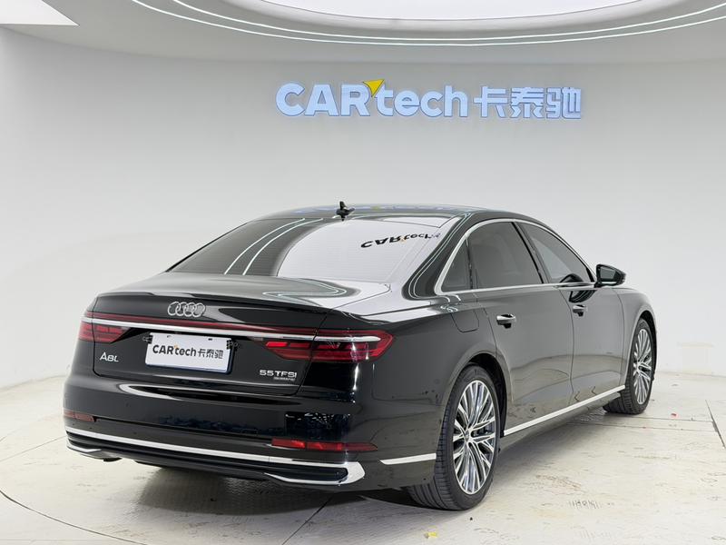 Audi A8, 2023 — фото 7 из 12