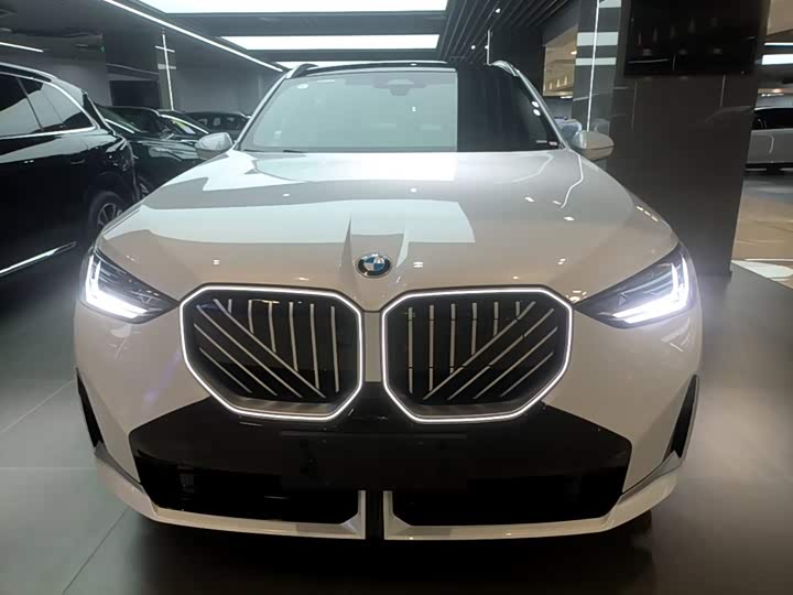 BMW X3, 2025 — фото 3 из 9